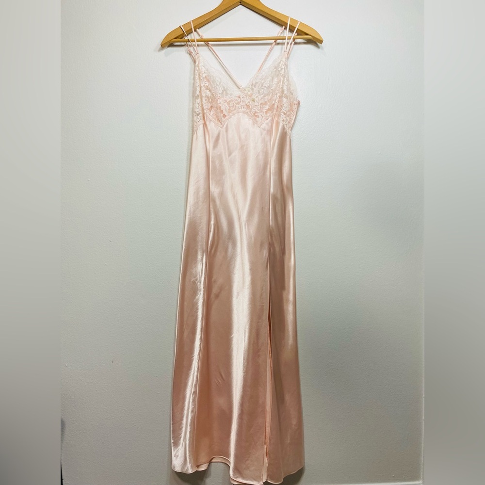 Vintage Victoria’s Secret Lace Slip Dress Light Pink Sexy Sleepwear Size S